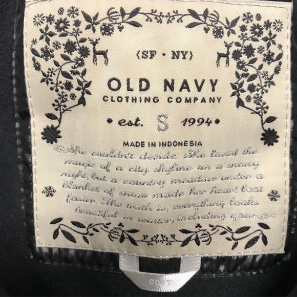 Old Navy Quilted Puffer Vest Knit Mock Turtleneck Shiny Black Size Small - Picture 8 of 10